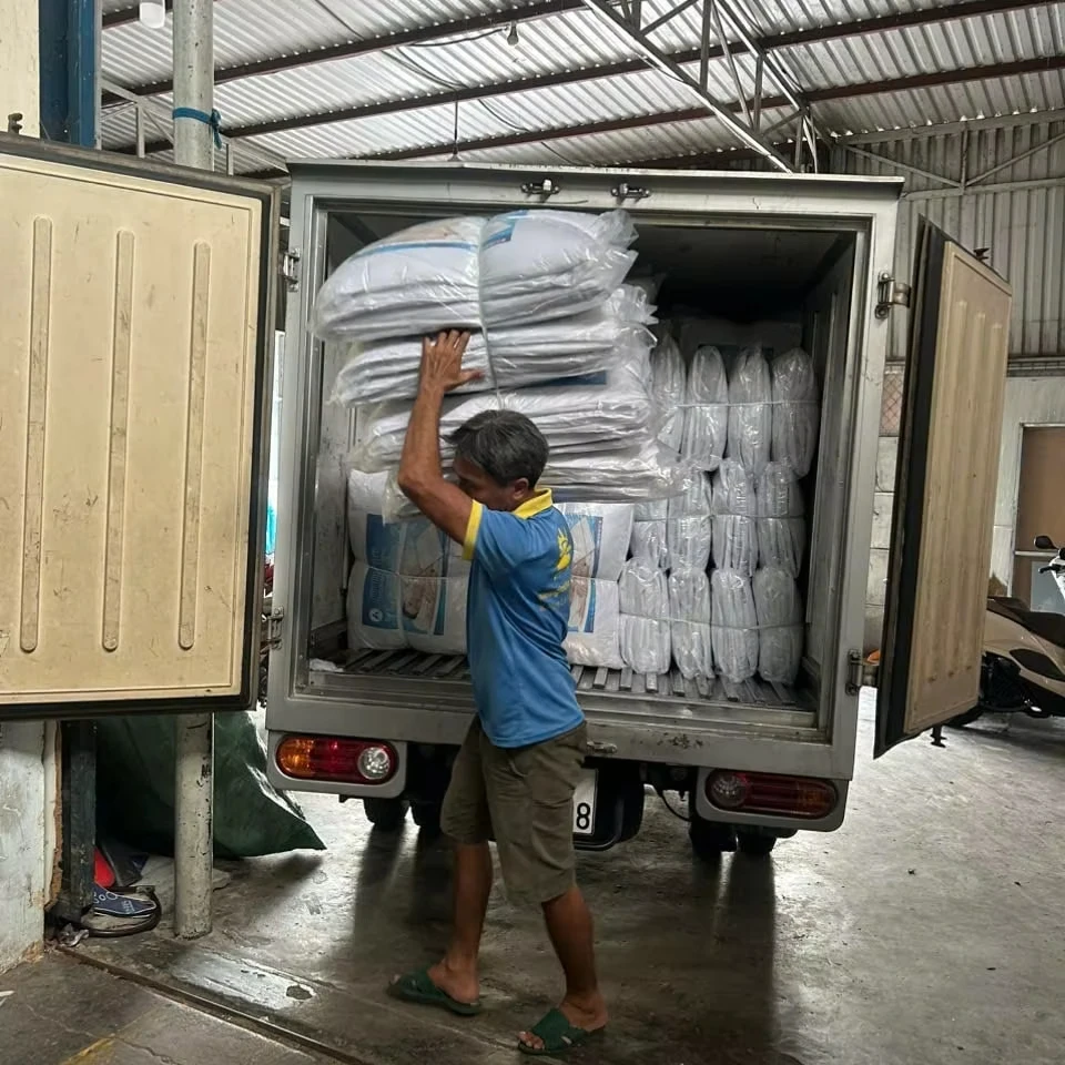 Охлаждающая Массажная прямоугольная Мягкая тканевая подушка для защиты здоровья хорошая поддержка шеи ночного сна с пеной постельного белья