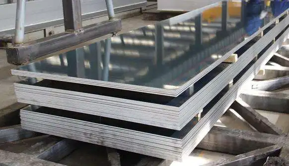Aluminum/Aluminium Sheet with Standard ASTM B209 (Alloy A1050 1060 1100 3003 3105 5005 5052 6061)