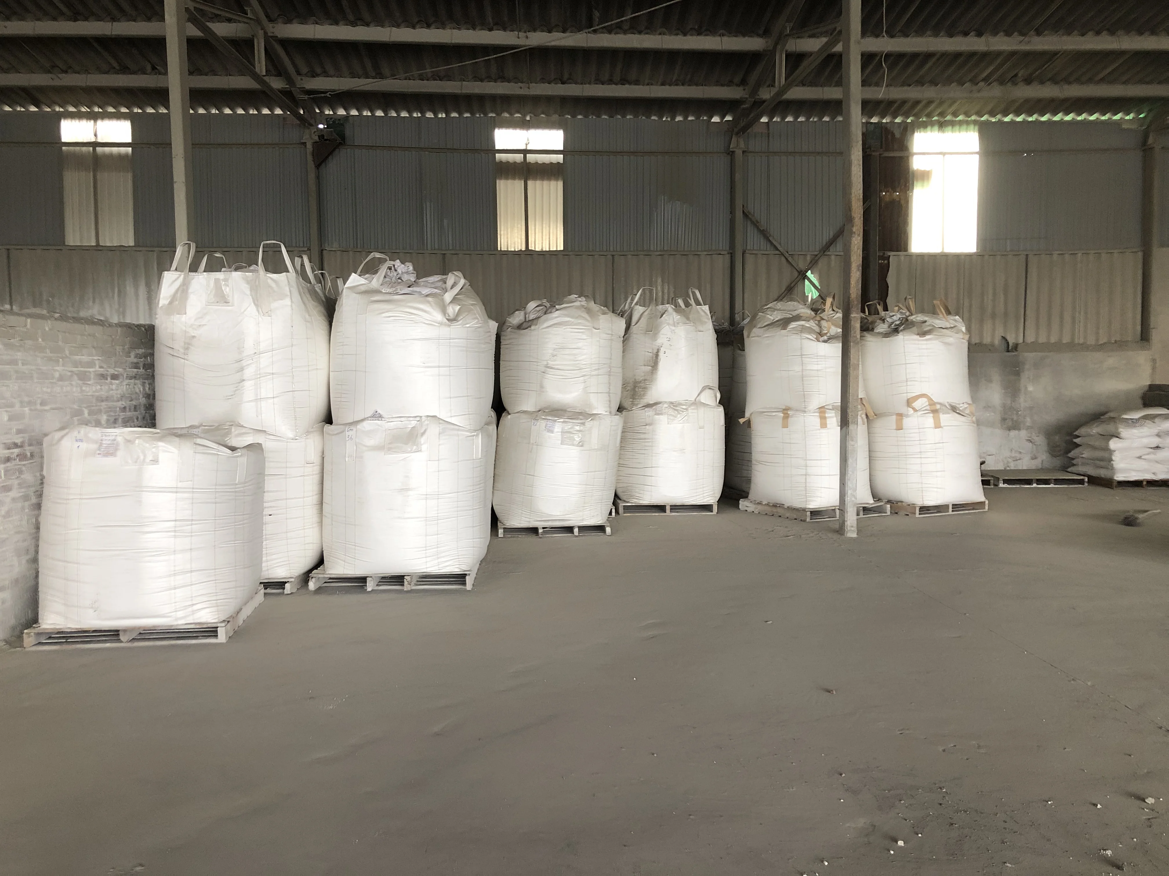 Hydrated Lime High Specification Surface Calcium Hydroxide Hydrated Lime Powder Made In Vietnam