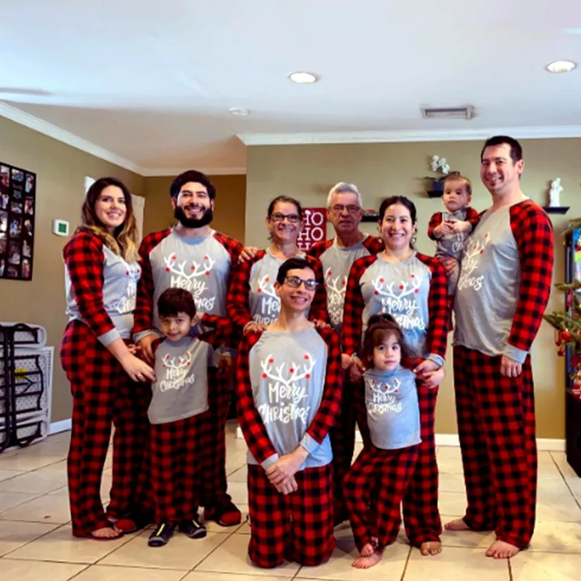 2022 Custom Print Wholesale Xmas Winter Warm Soft Pants Polyester Pyjamas Women Set Matching Christmas Pajamas for Family