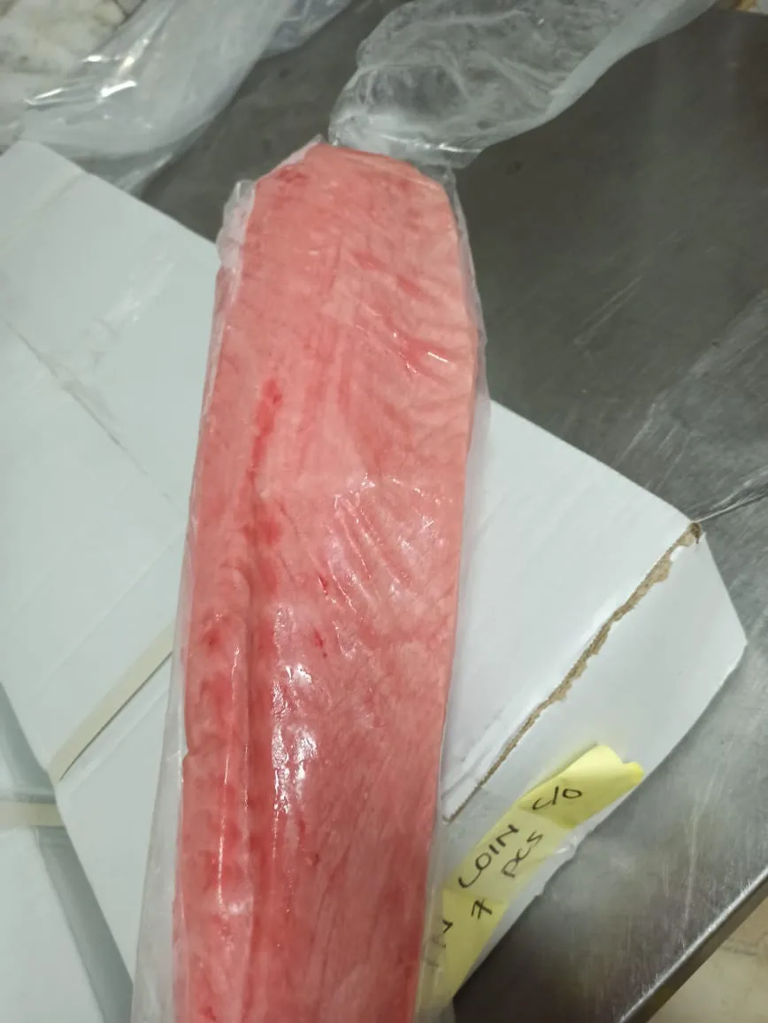 Frozen tuna loin / saku / steak grade AA+  Stock available Origin Vietnam