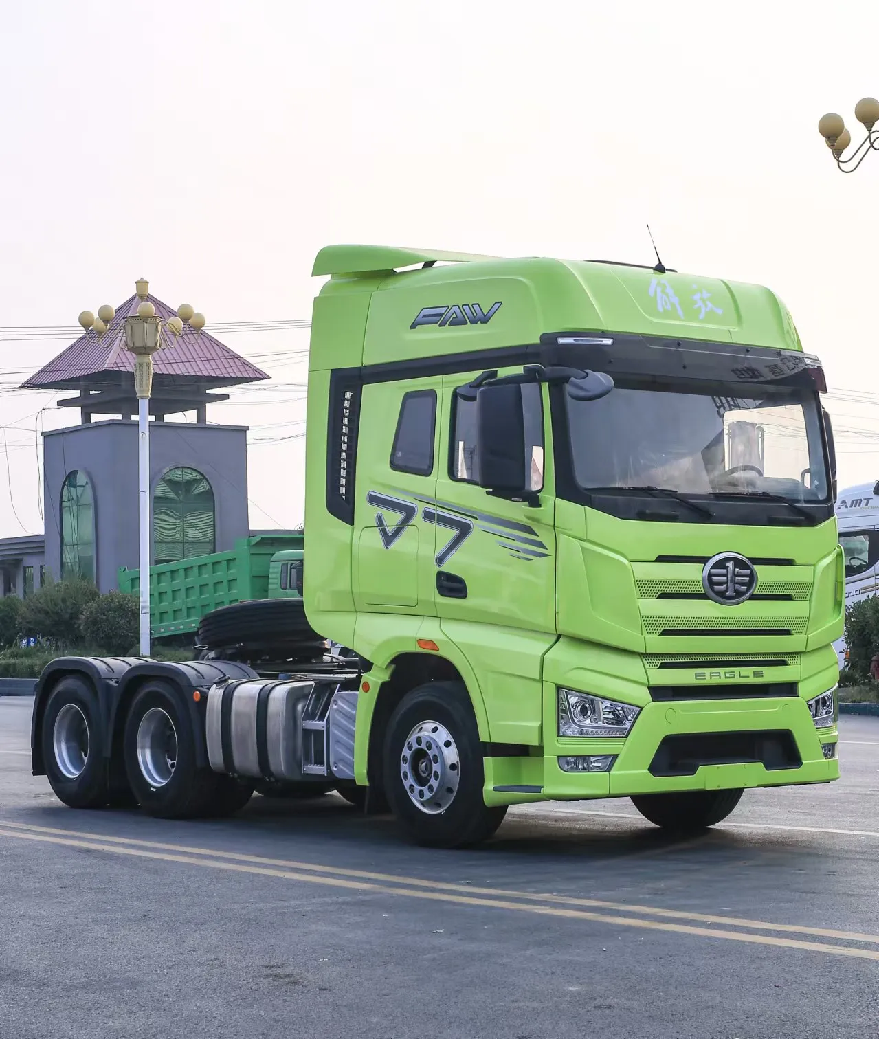 High Quality Euro 5 Euro 6 FAW J7 JH6 CNG Diesel Tractor Trucks In Stock