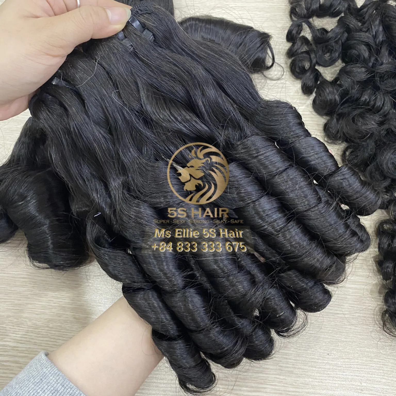 Cheapest Price Bouncy Curly Vietnamese Hair Vendor Wholesale Brazilian Human Hair Wig, Hair Product, Pre Pluck Lace Wig