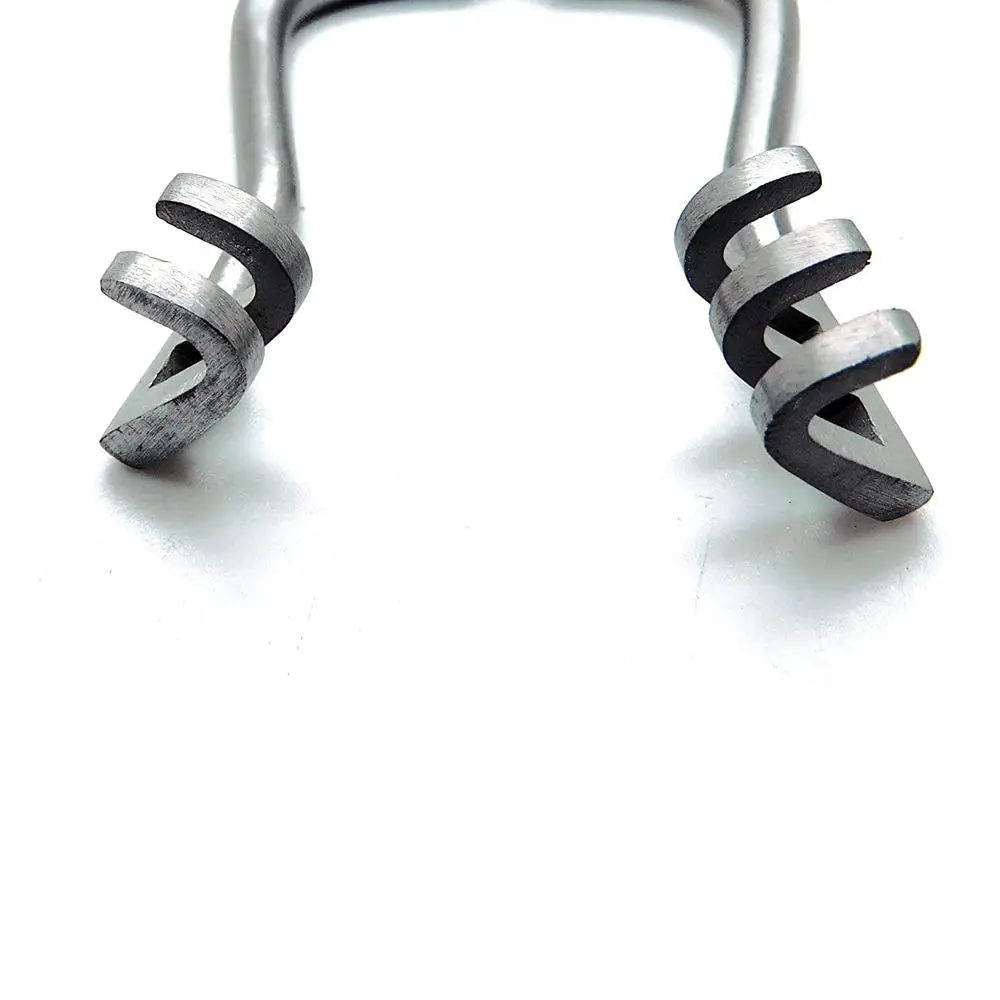 High Quality Stainless Steel Surgical Retractor in low Price Custom made OEM surgical Retractors in Factory Price