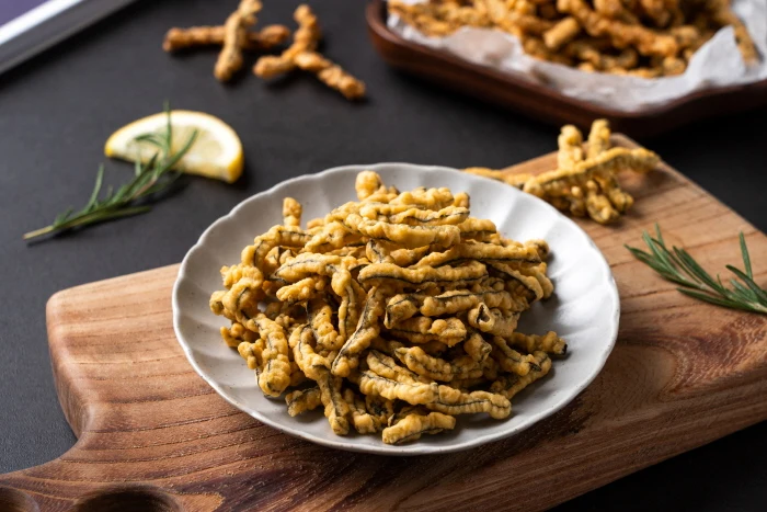 Wasabi Thank Gim spicy snake for beer made in Korea excellent in rich flavor taste useful with drinking