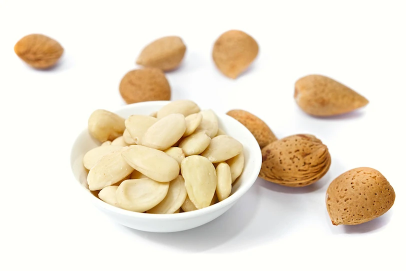 Supply High-Quality Shelled Natural Delicious Almonds At Wholesale Prices Nut Food with customize packing