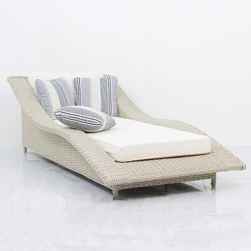 PRSB-027 Outdoor Beach Swimming Pool Rattan Wicker Lounge Chair Sunbed Customized Modern Furniture Color Feature