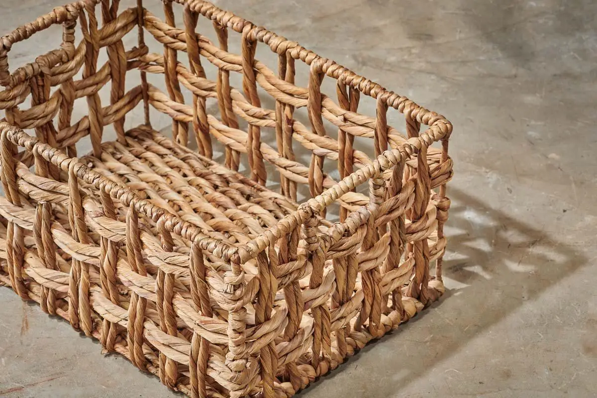 ECO-friendly Natural Seagrass Basket Loose Knitted Woven Basket Seagrass products high qualify Handwoven Storage Basket