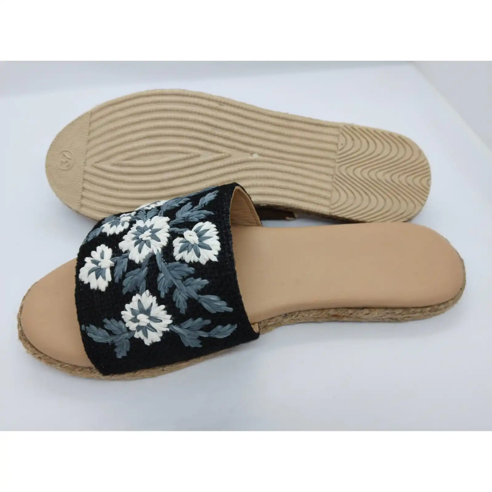 2022 Unique Design Fashion Espadrille Sandals with 6 mm Eva and Napa Goat Leather in Sock Available in Genuine Market Price