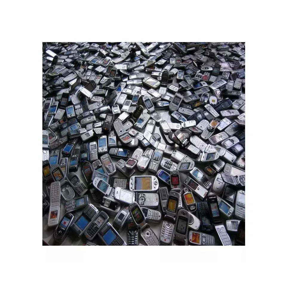 Quality Electronics Mobile Phone Scrap/Cell Phone Board Scrap Available.