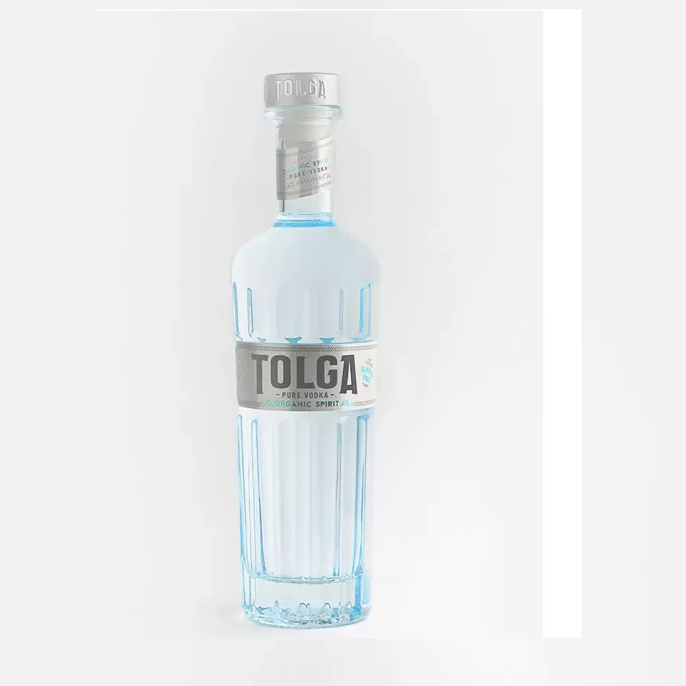100 % Premium quality 500 ml 40% organic alcohol Artesian water Tolga Pure premium vodka for drinking