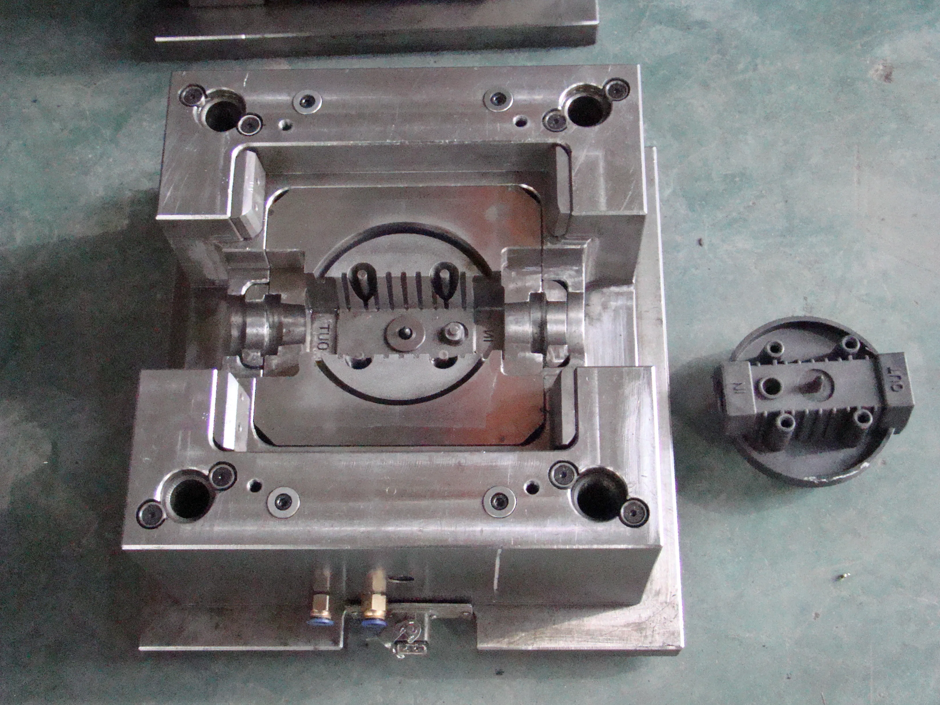 2022 New Plastic Injection RO Water Purifier Mould Water Filter Housing Mold