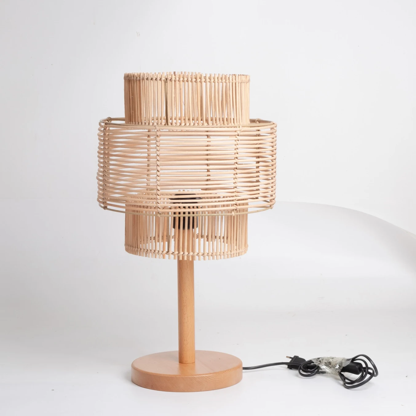 OEM table lamp handmade rattan lamp shades woven lampshade frame for desk lamp