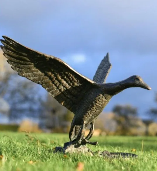 Garden Life Size Antique Black Brass Copper Bird Bronze Swan Animal Statue Sculpture for Sale