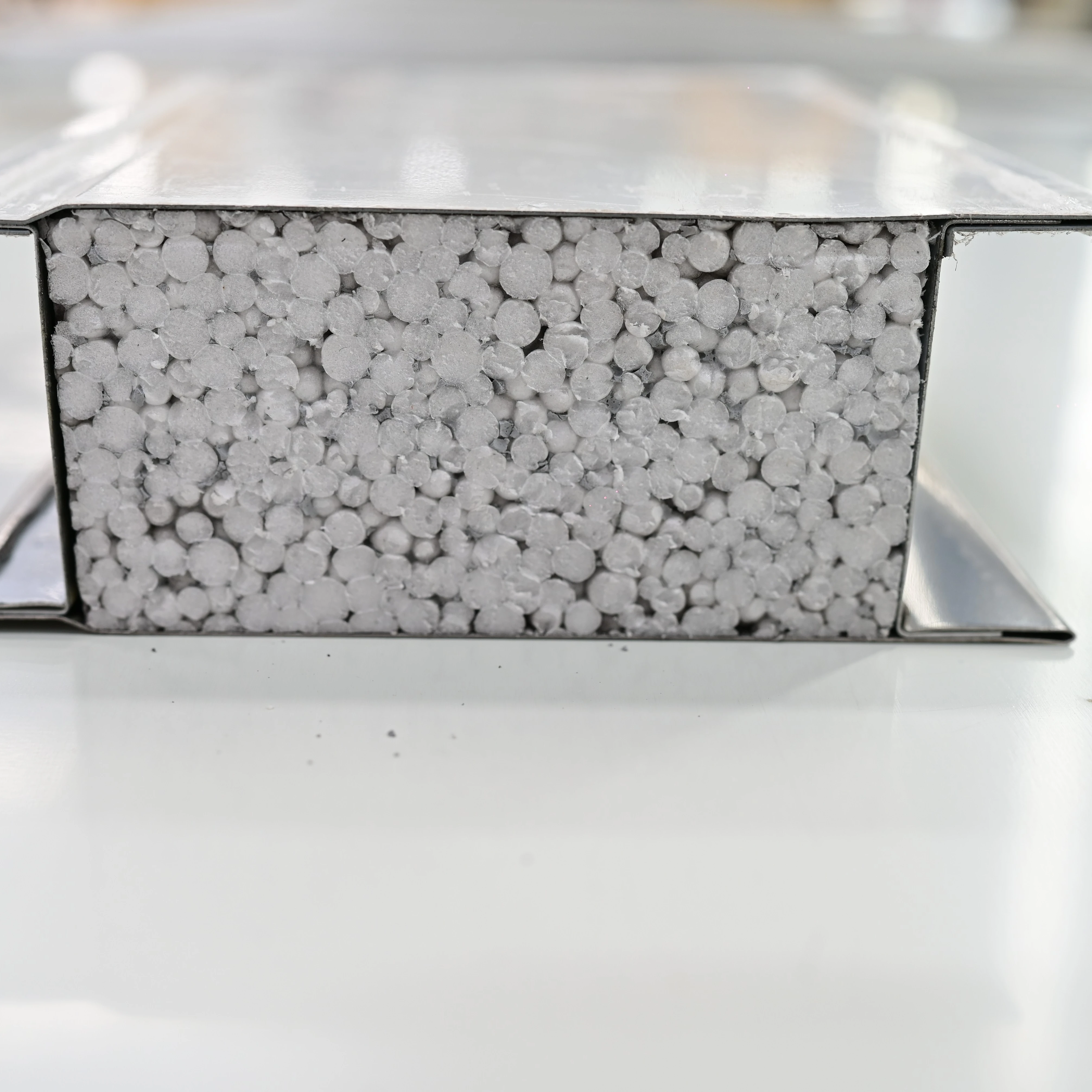 Sample Machine made Construction materials Thermal insulation Silicate SandWich panels for cleanroom project
