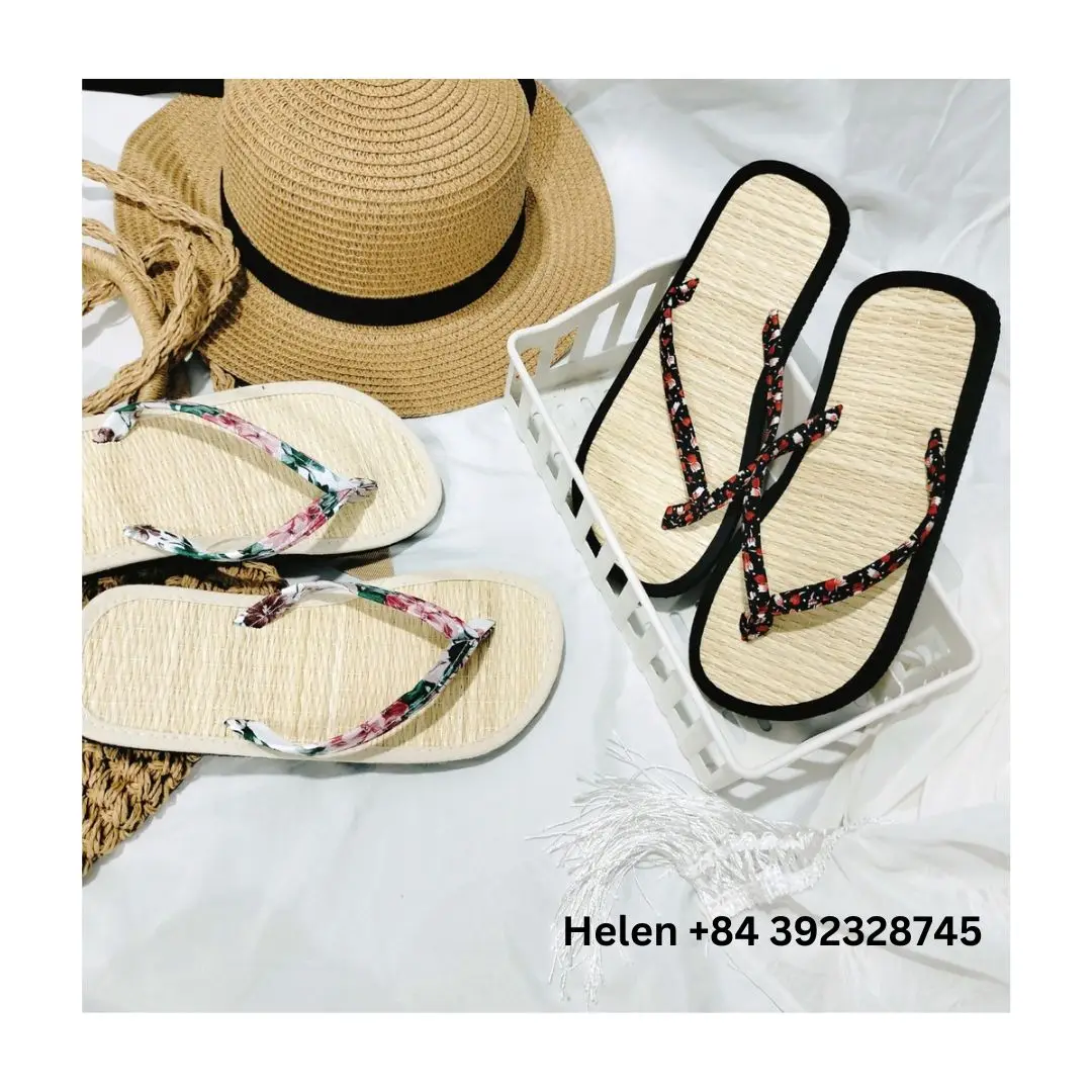 2024 Vietnam New Creative Unisex Seagrass Flip Flop Stylish Beach Styles Outdoor Activities Eco-Friendly Environmentally Slipper