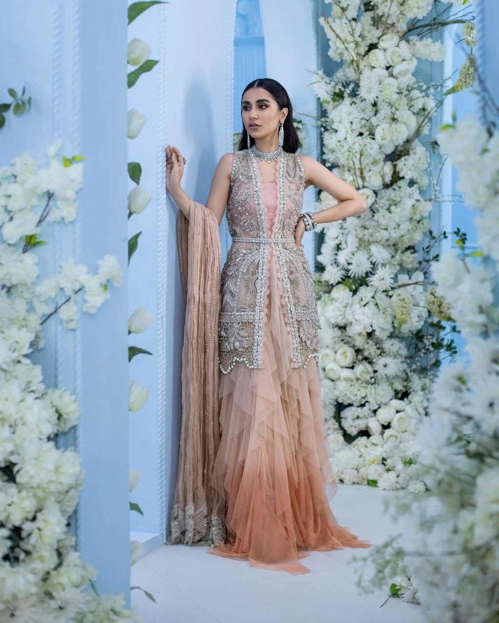 Fashion wholesale wedding dress v neck Lace Half Sleeves Long Beach pakistani wedding dresses bridal woman dress wedding