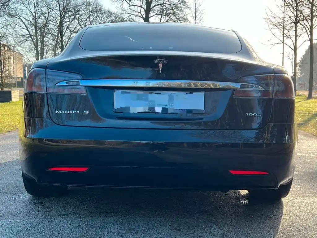 Бесплатная доставка Подержанные 2018 электромобили Tesla Model S Performance Long dange Dual Motor 4WD Электрический 102611 км