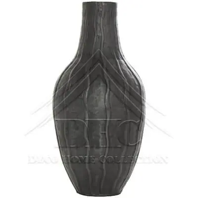 Rust-resistant and Good Quality Metal Flower Vase With Different Size  a Durable Coating Perfect for Indoor and Outdoor Settings