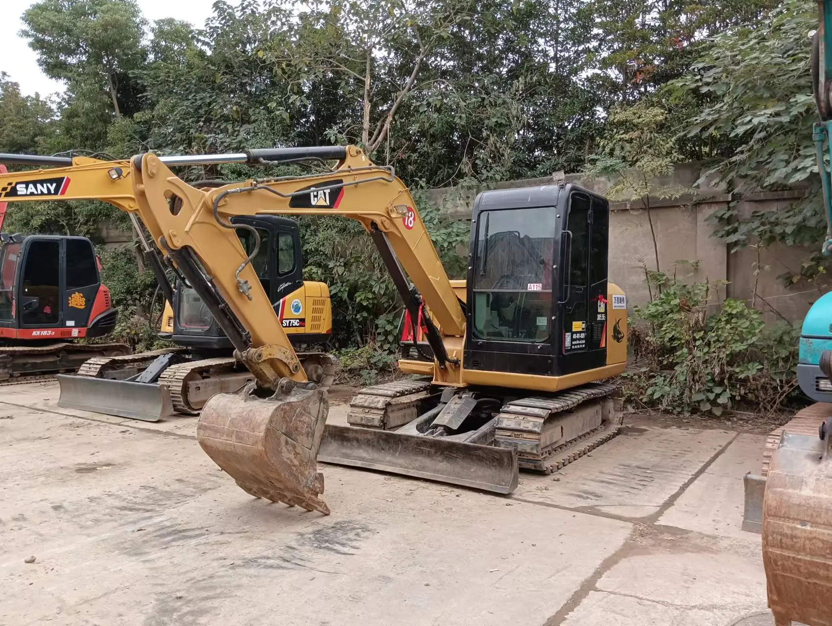 Used Caterpillar CAT 305.5E2 excavator Used CAT 320CL 312 320 315 330 336D 336E crawler excavator with low price in stock