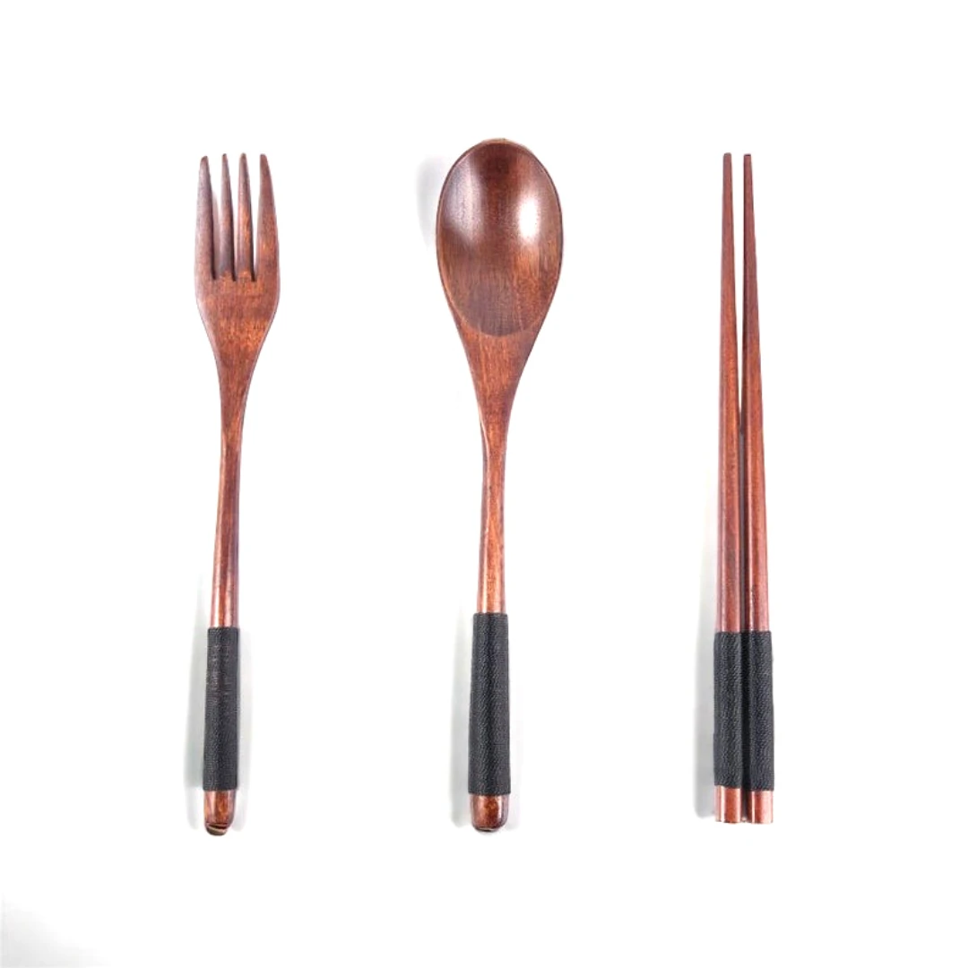 Good Quality Cheap Price Stainless Steel Flatware Set With Wooden Handle Best Design Hot Party Promotional Cutlery for Dinner