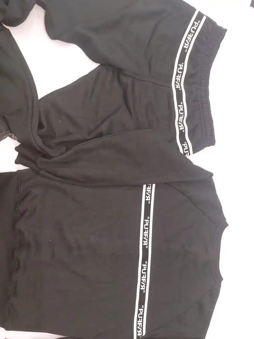 Wholesale Men Custom Design Crewneck Polyester  Sweat Suits ,Low MOQ Cheap Gym Wear Jogging Suits , Custom Design Track Suits