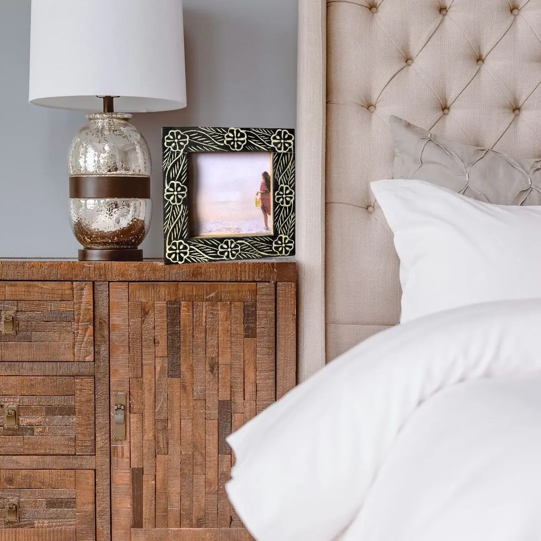 Handcrafted Wooden Picture Frame Elegant & Durable Vintage Style Wooden Photo Frame Beautifully Crafted for Your Photos