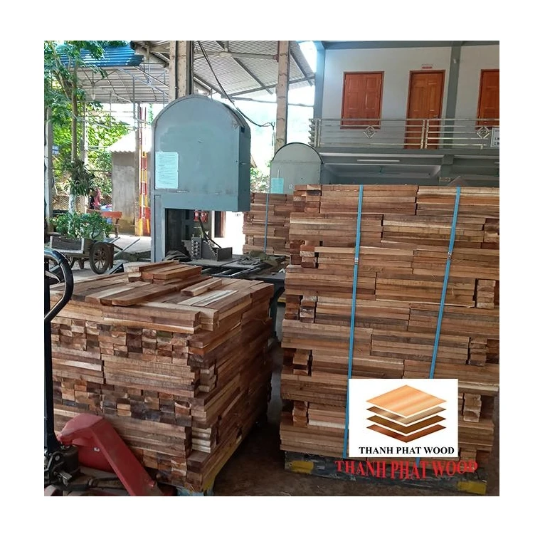 Hot sale for 100% Hard Solid Acacia Wood Sawn Timber in Pallet or Making Finger Joint Board/ furniture in Japan market