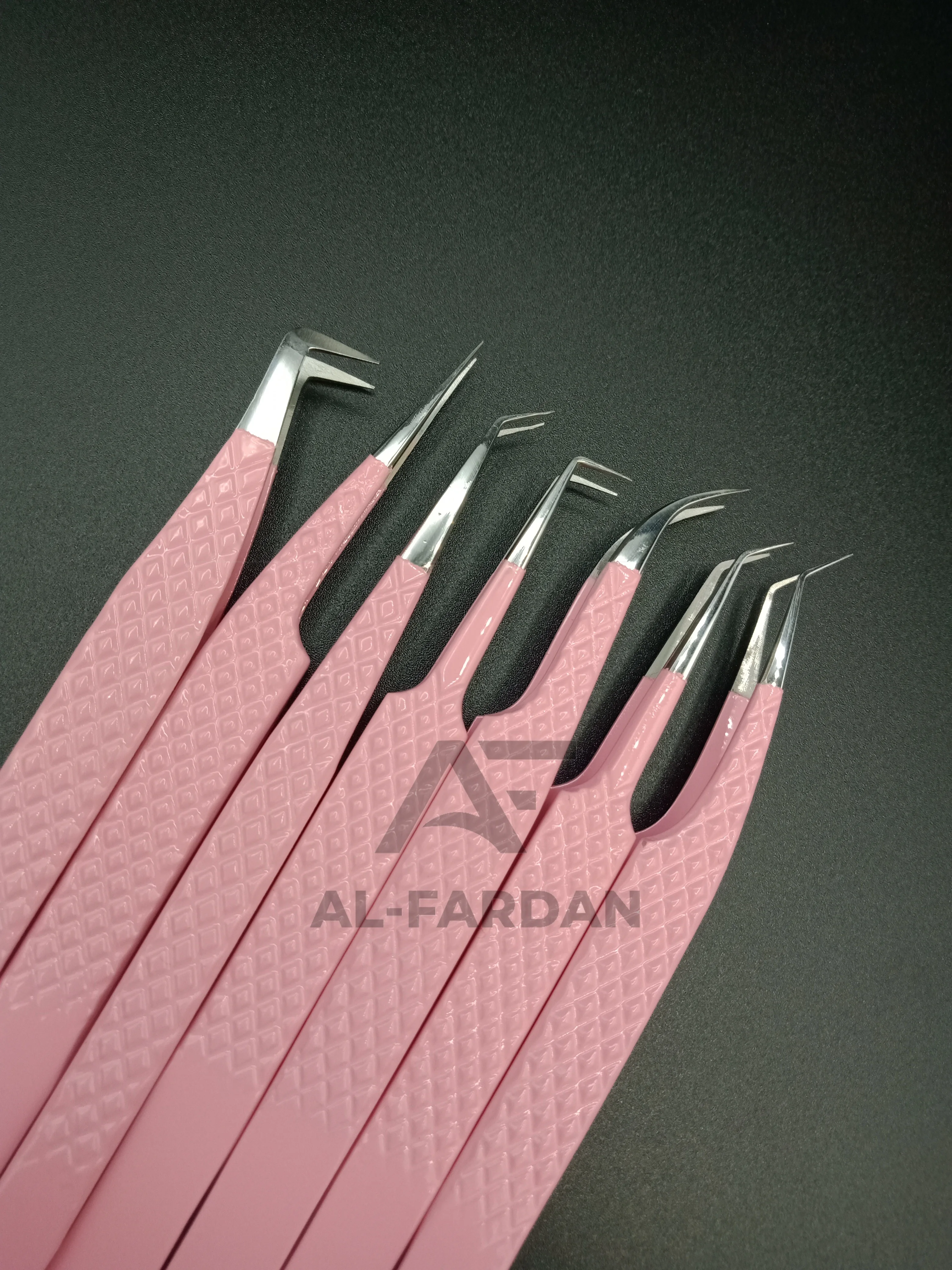 Пинцет для ресниц