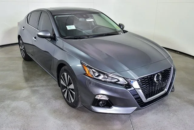 Used Nissax Altima 2.5 SL With Navigation & AWD - 2019 Cheap Adult Car AVAILABLE for Sale Hot Sale