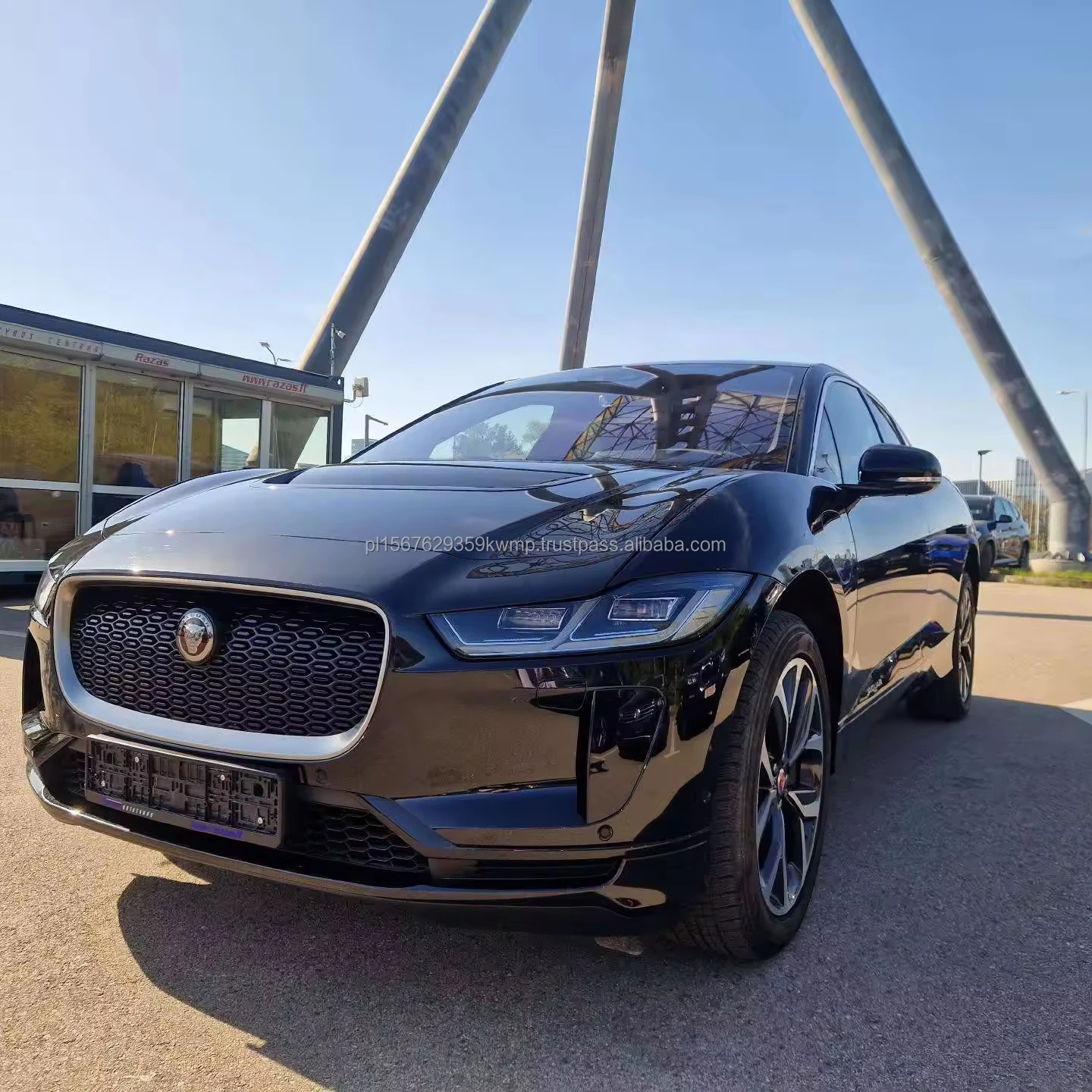 Подержанный автомобиль 2019 Jaguar I-Pace внедорожный кроссовер