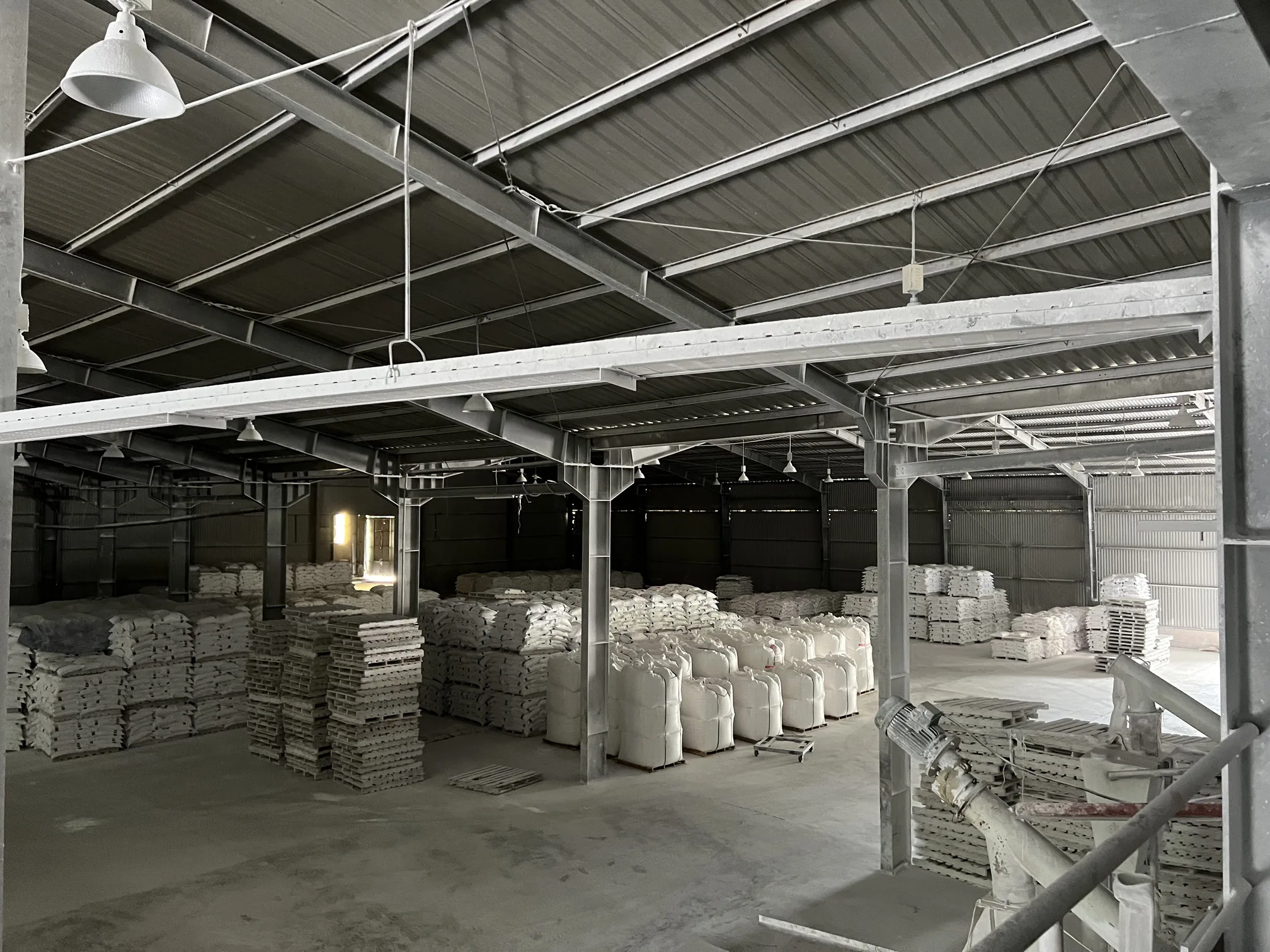 Factory VNT7 best price premium quality for coated/uncoated caco3 calcium carbonate powder for industry nano calcium carbonate