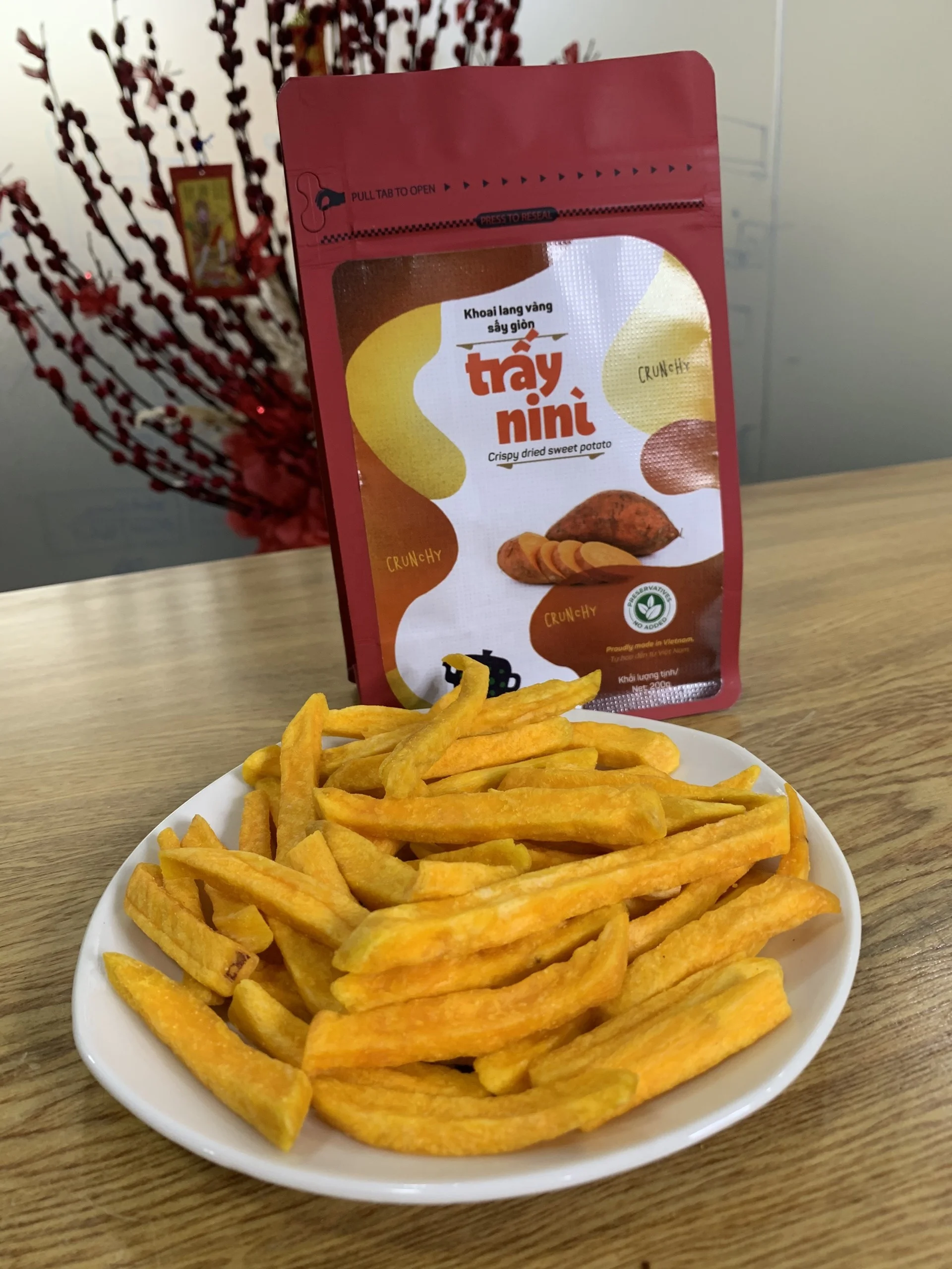 Dried Sweet Potato Chips For Wholesale Cheap And OEM Professional Hot 2022  good quality from Viet Nam