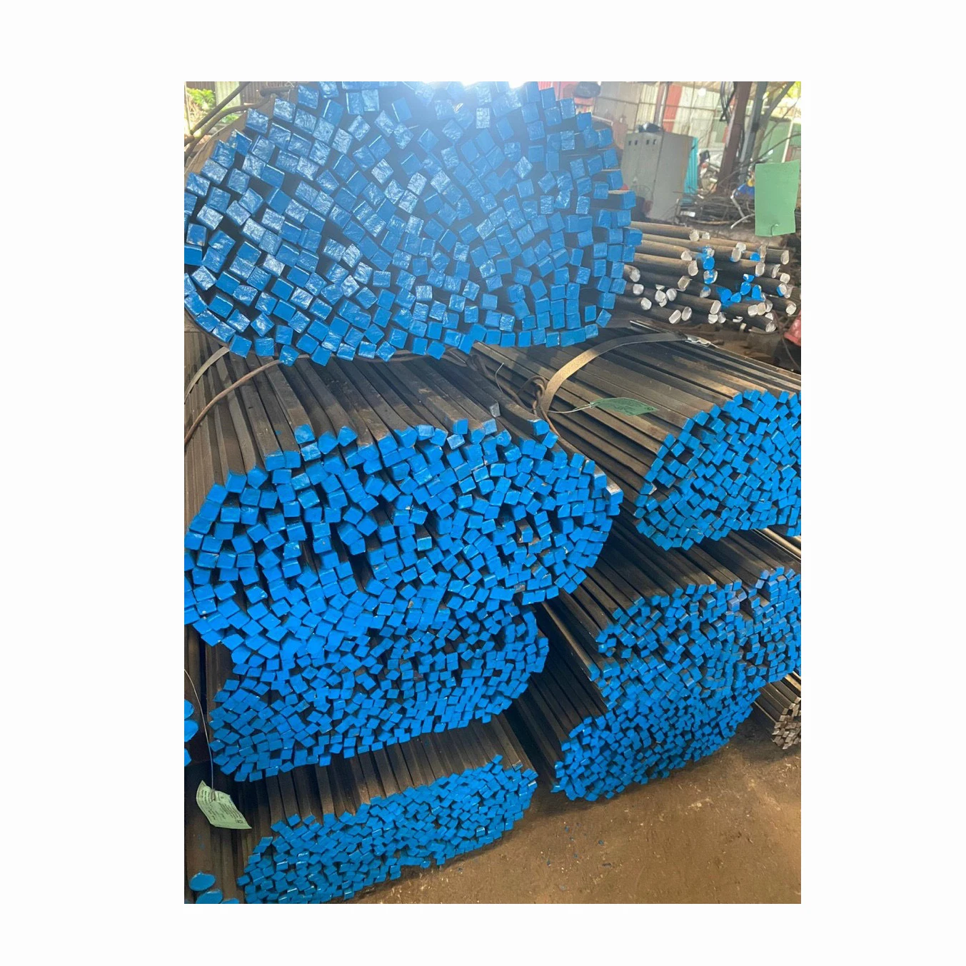 Steel Square Bars Competitive Price  Stainless Using For Structure Building Construction Standard Sea-Worthy Packing Viet Nam