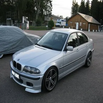 Компактный представительский автомобиль (D) Подержанный 2004 BMW 3 серии E46 M3 CSL SMG Coupe для продажи/б/у 1 9 литровые автомобили продажи