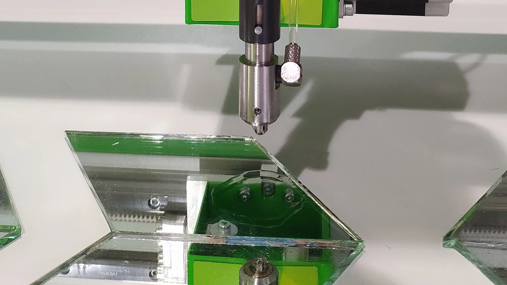 Stained glass machine Designer equipment with glass and firm cutting function machinery for mass production of stained glass