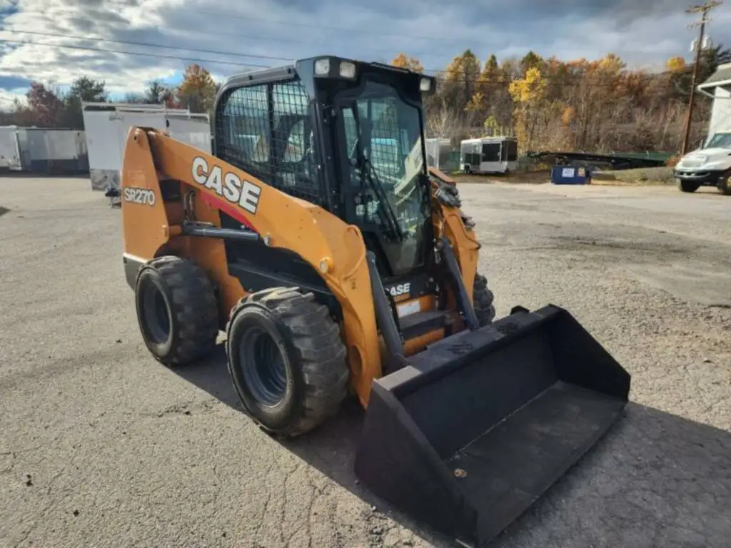 Дешевый доступный SR270 SKIDSTEER для продажи на продажу