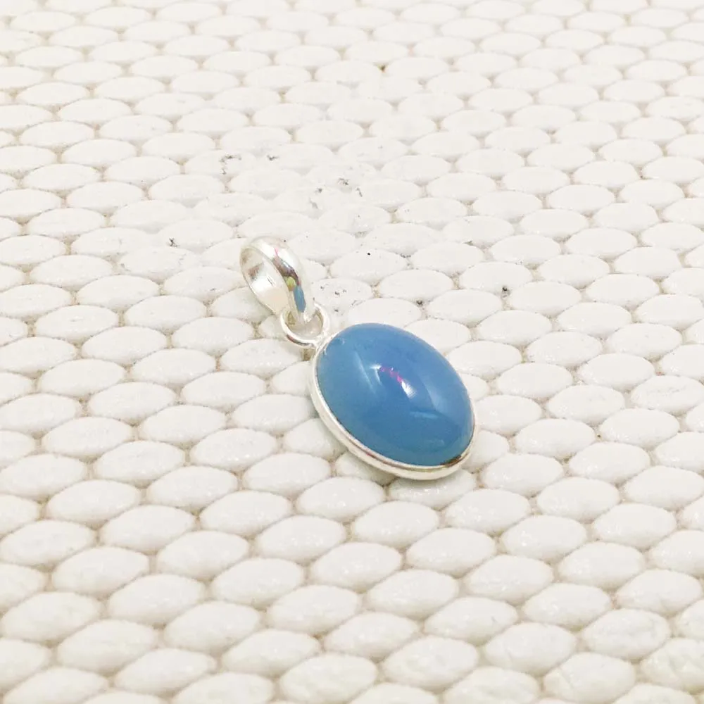 Eternity Aqua Chalcedony Cab Gemstone 925 Sterling Silver Pendant Wholesale Handmade 925 Silver Chalcedony Oval Gemstone Pendant