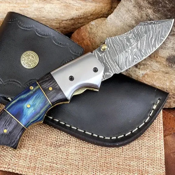Damascus Pattern Stainless Steel Folding Pocket Knife Chef Knife Set for EDC & Outdoor Camping with Folded Wood Handle