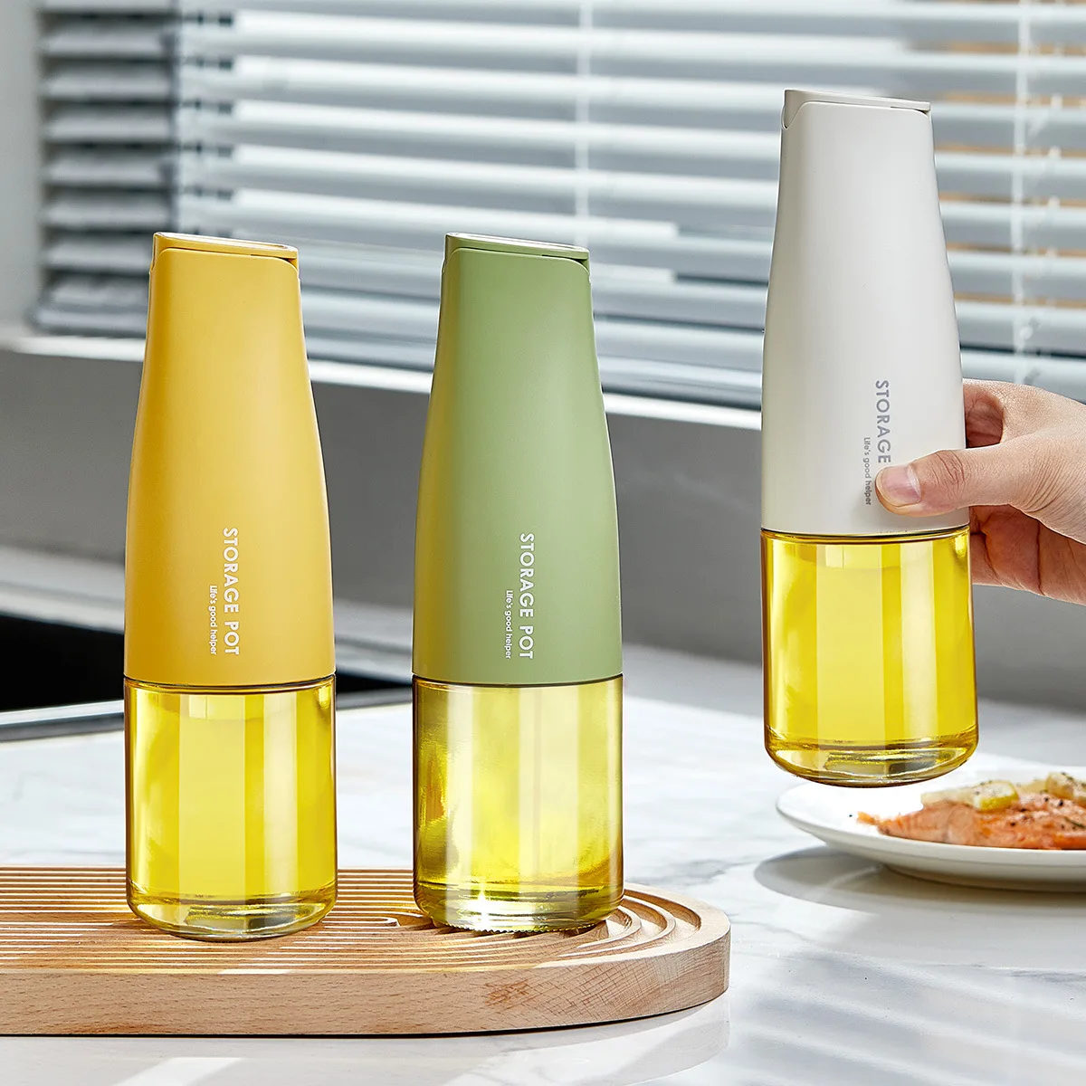 2 in 1500ml  capacity glass household leak proof automatic opening and closing oil storage pot seasoning vinegar bottle tank pot