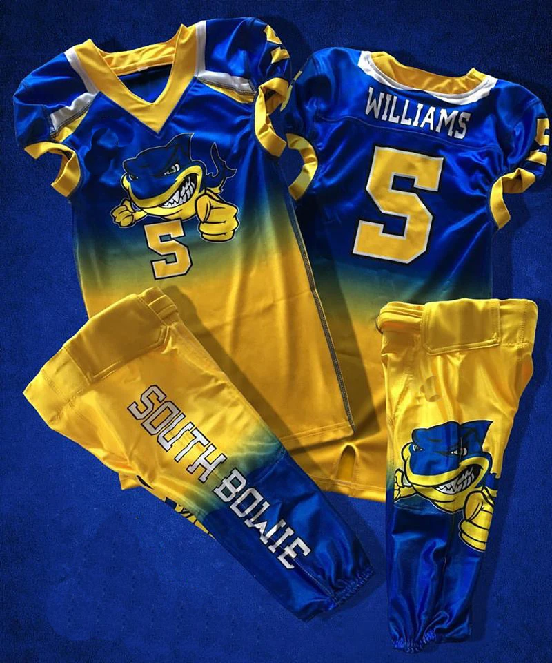 Factory Price 2022 American football uniform set with High Quality material Polyester Spandex American football jersey uniform