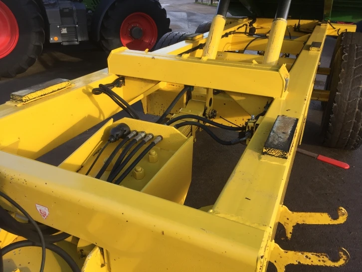 12 TON GRAIN TRAILER FOR TRACTOR VGC - Hydraulic Grain Trailer For Sale