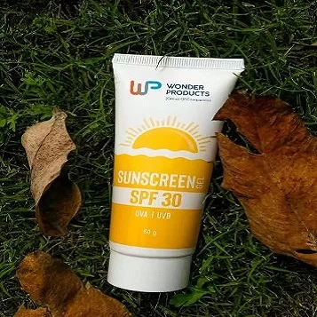 OEM ODM Korean Moisturizing Sunscreen SPF 50 PA Cream Custom Logo Facial Sunblock for Oily Skin Whitening Protection Lotion
