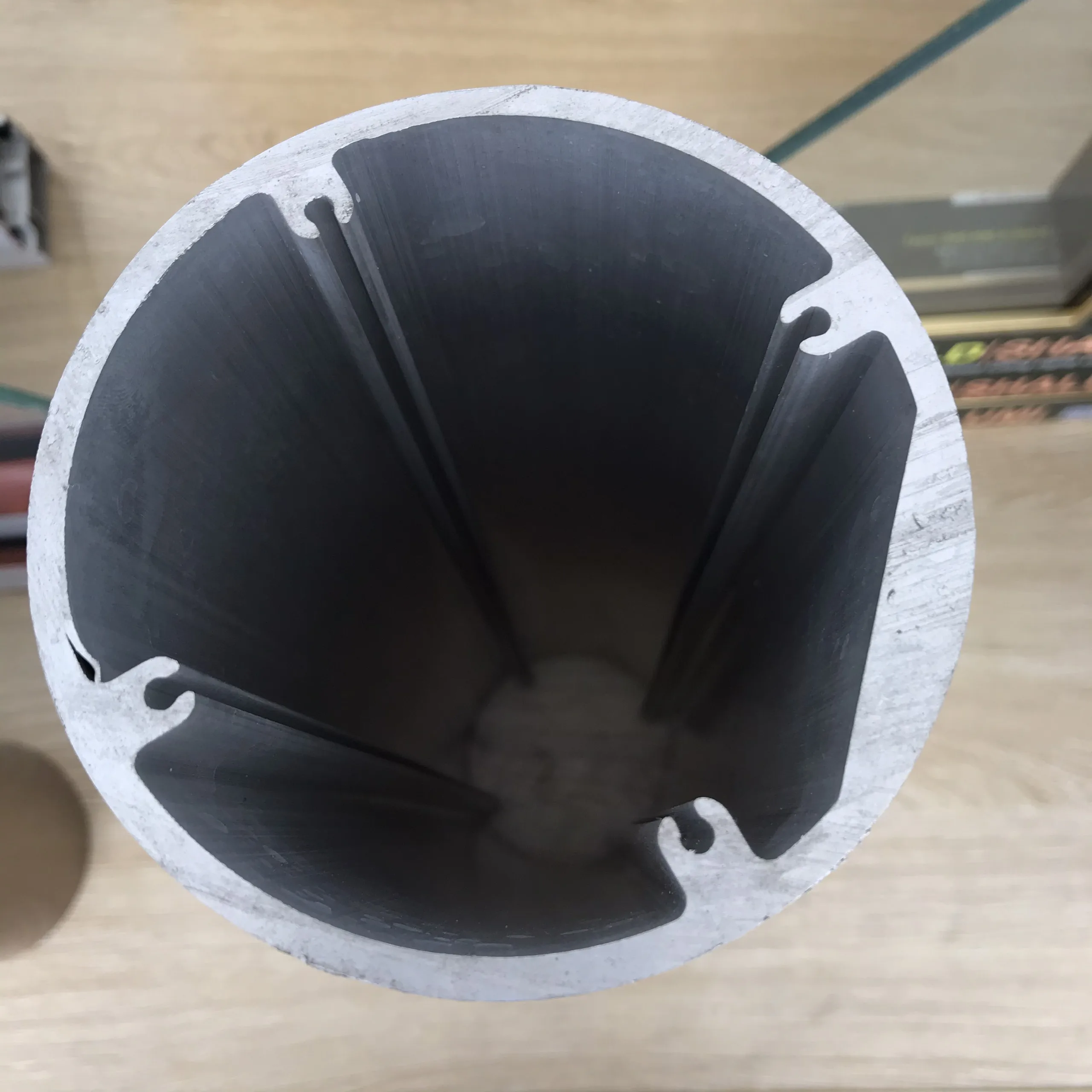 Tube Aluminum Extrusion used for construction and industrial