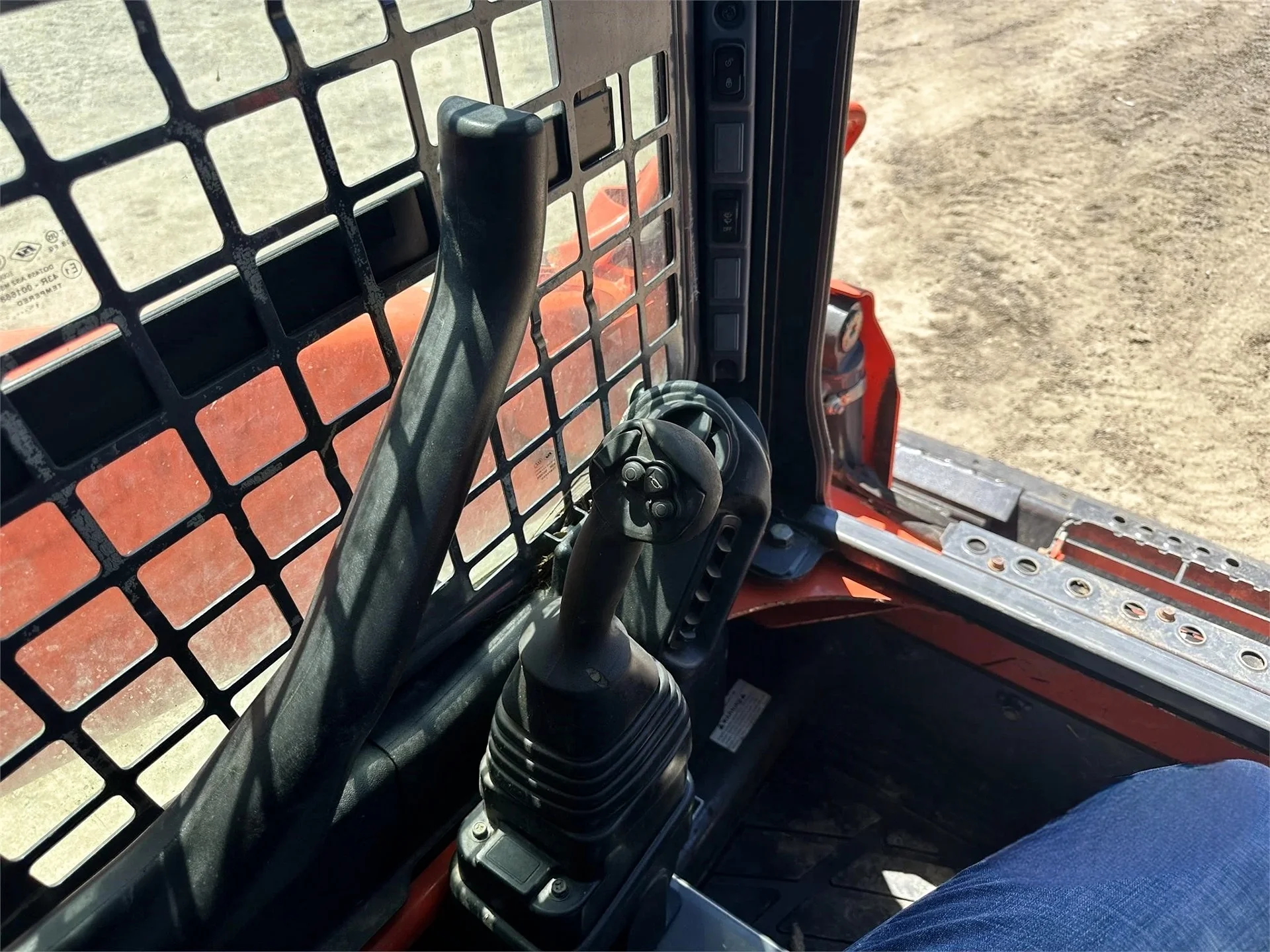 Hot Product Second Hand 2020 Kubota SSV75 Wheel Skid Steer Loader in Good Condition For Sale