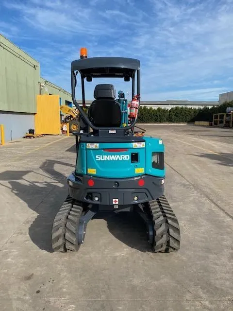 2 5 тонн Sunward SWE25UF мини-экскаватор гусеничного типа готов в наличии