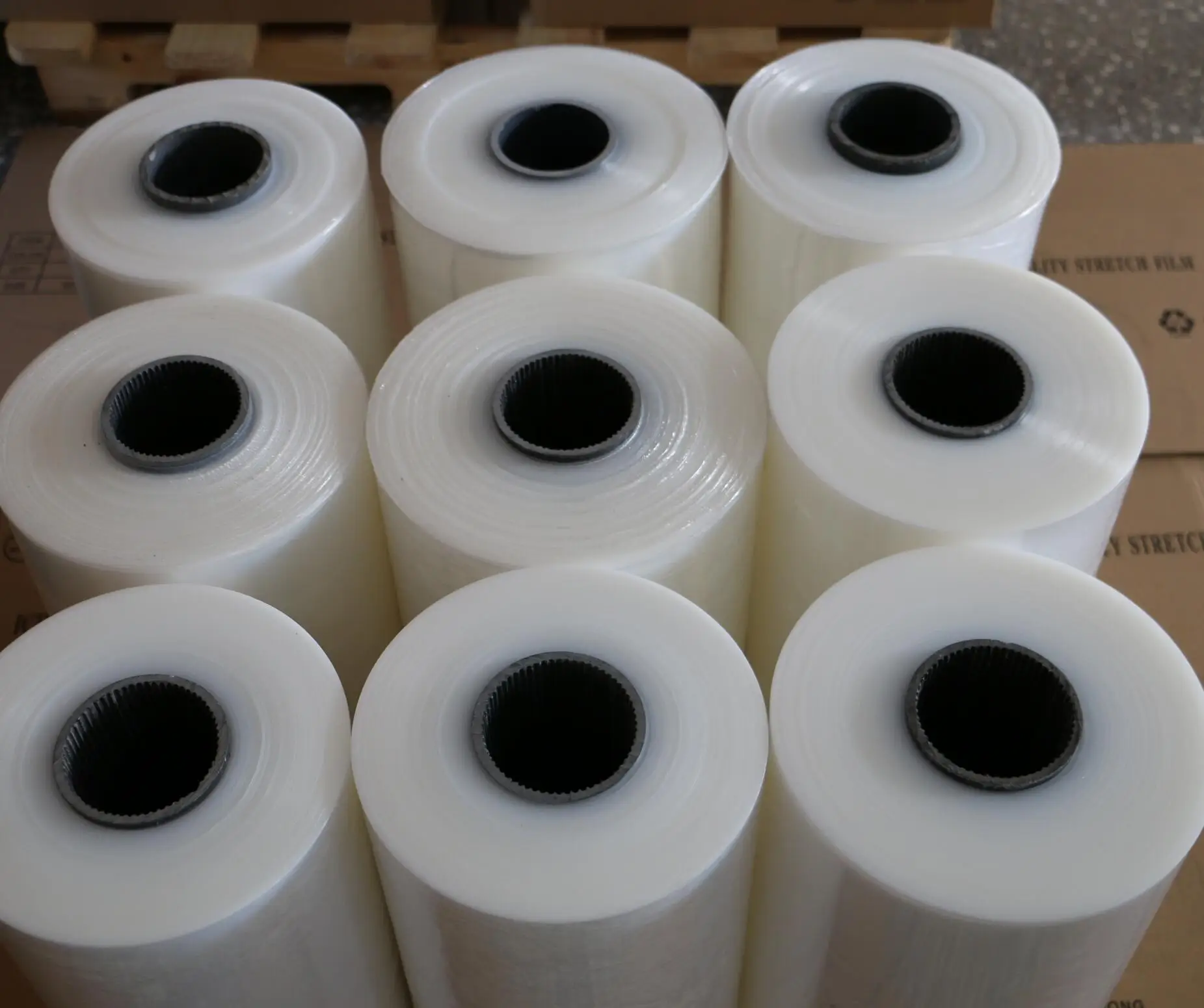 Оберточная пленка из полиэтилена ldpe: Защита ваших товаров от хранения до доставки