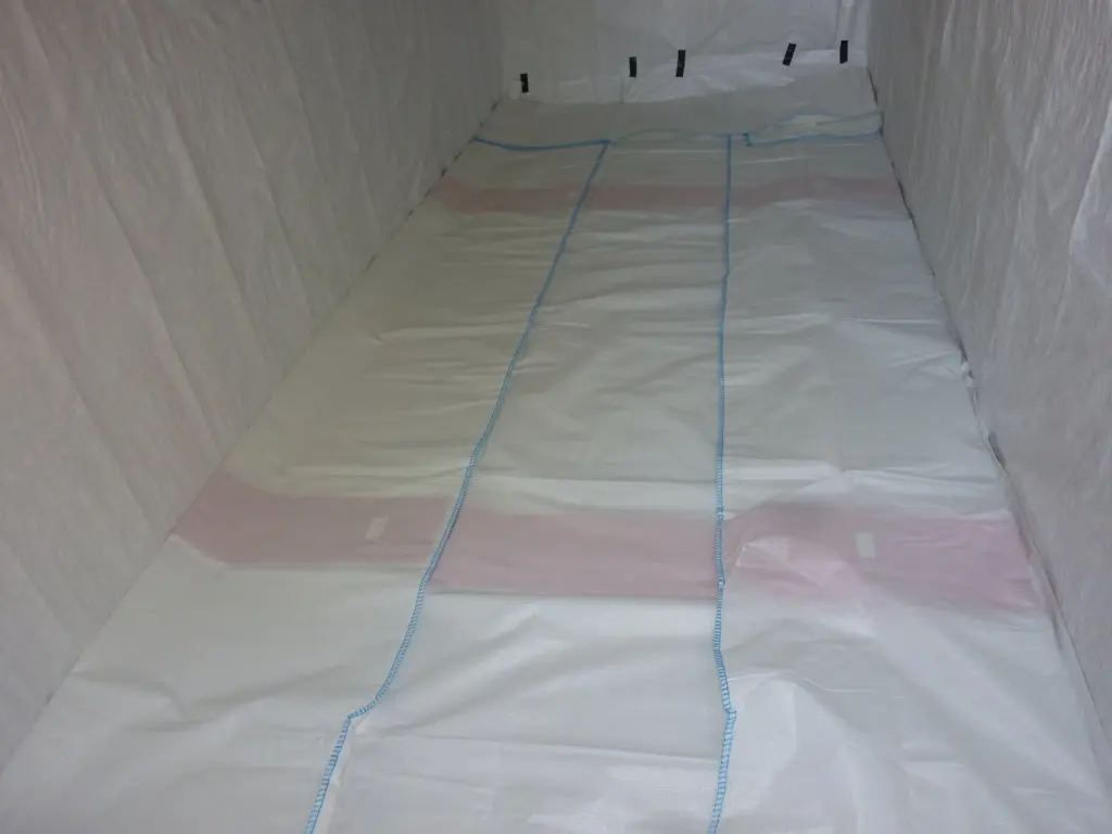 Good Price Top quality Pure Refined Rapeseed Oil , Canola Oil Factory price from Europe & Malaysia