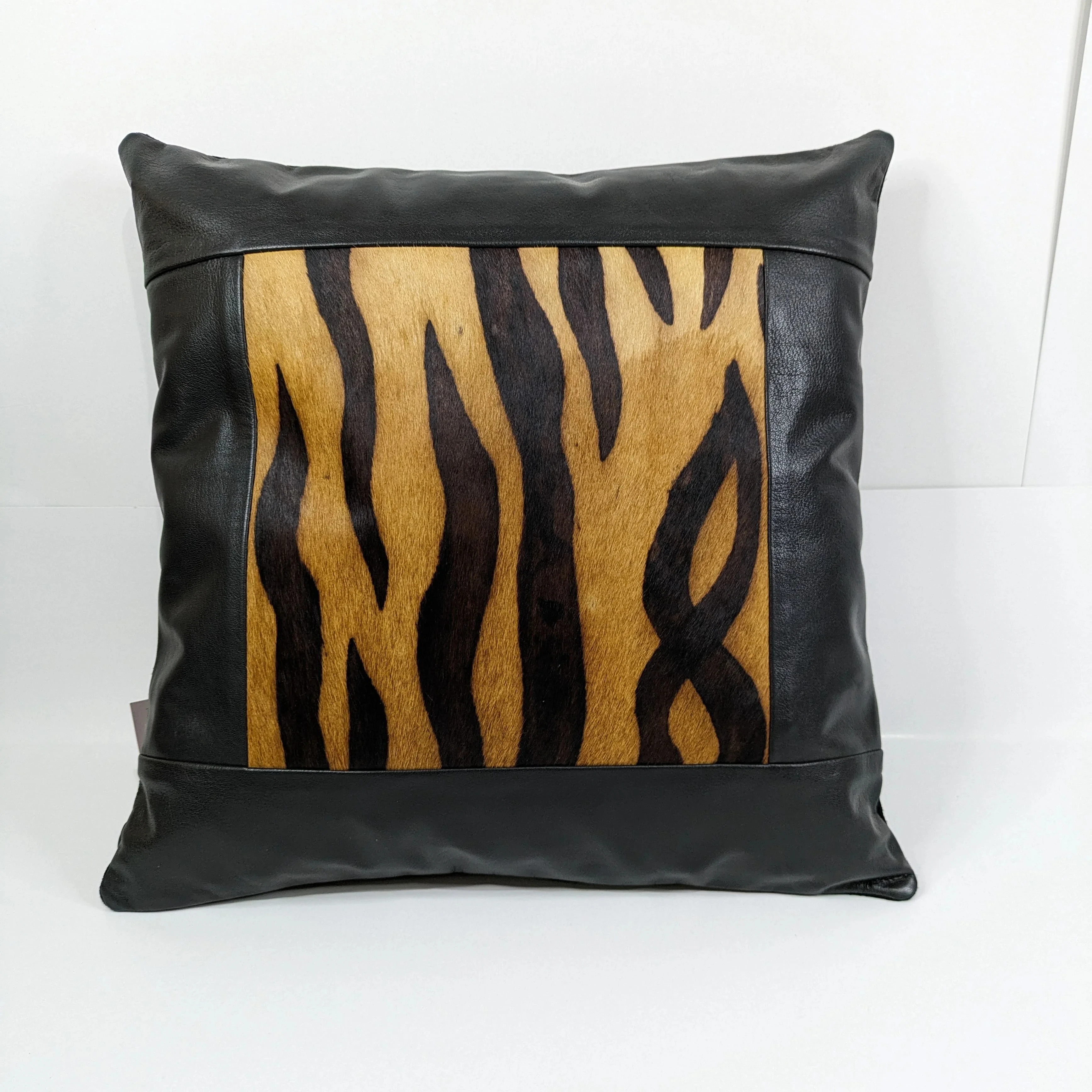 Design Beautiful Hair-on Cushion Pillowcase Home Decorative Sofa Cushion Cover & Seat Pillow Case Wholesale Custom New Handmade