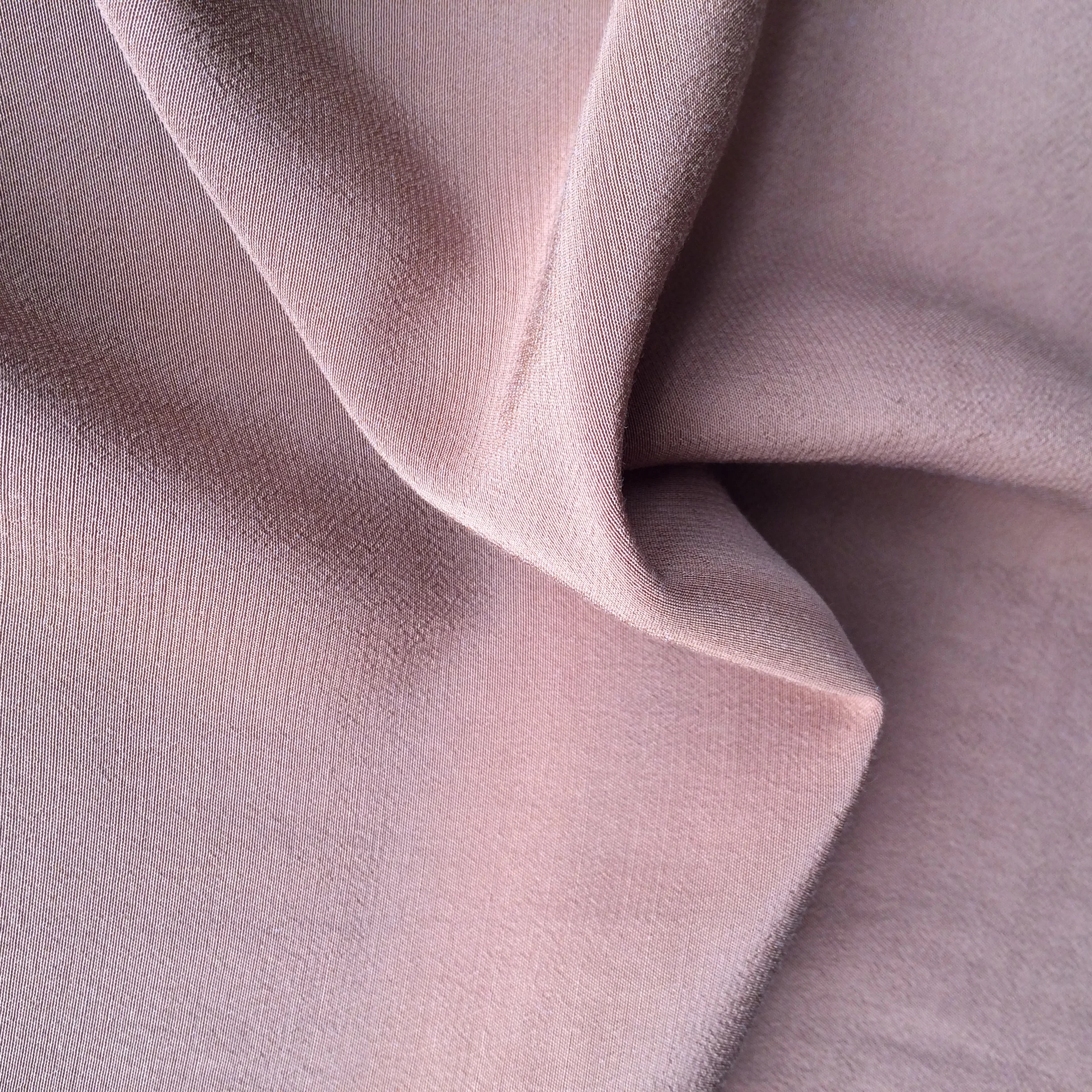 Wholesale China Factory 75D*30S/143*89 139GSM 43%cupro 57%rayon crepe fabric for clothing